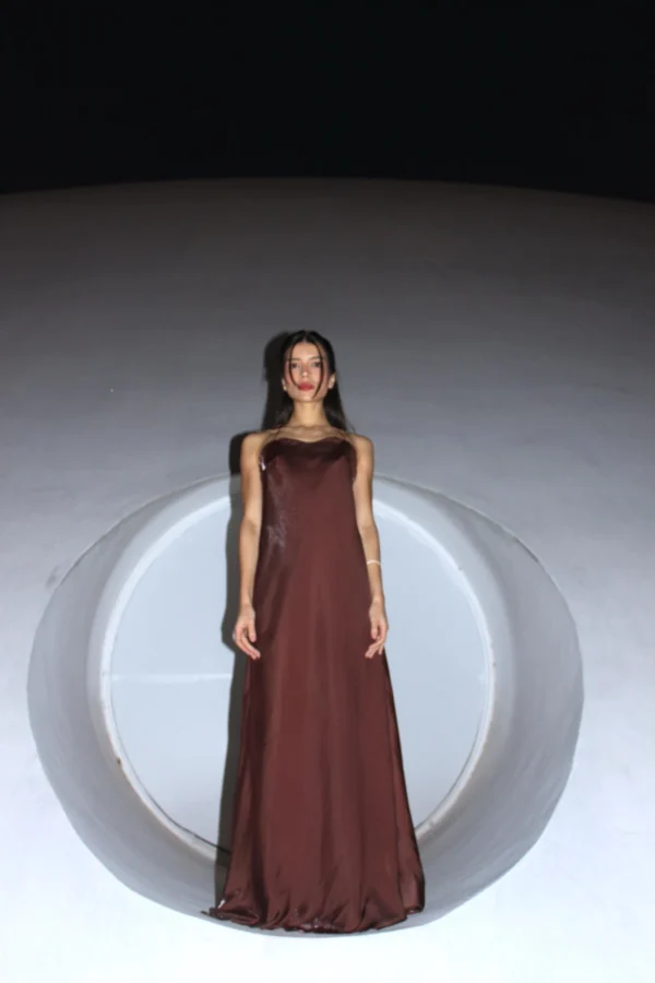 Vestido Fluido – Marrom - Image 4