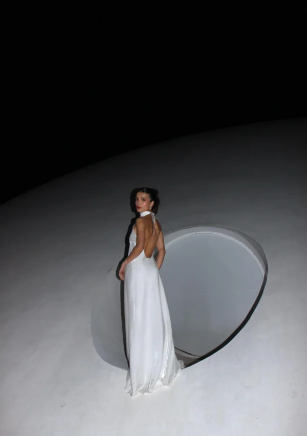 Vestido Longo Gola Alta – Branco - Image 2