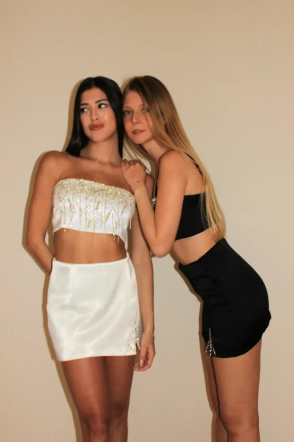 Conjunto Top e Mini Saia Bordado Branco - Image 2