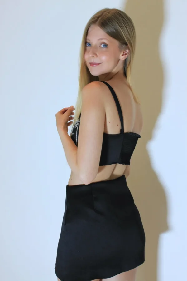 Conjunto Top e Mini Saia Bordado Preto - Image 2
