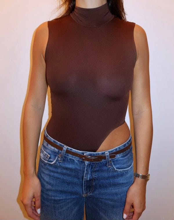 Body Recorte Lateral Marrom - Image 3